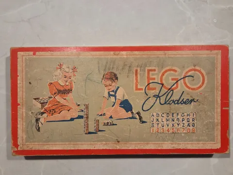 LEGO Vintage Wood Blocks - LEGO Number 500. Full set of 36 blocks in original box