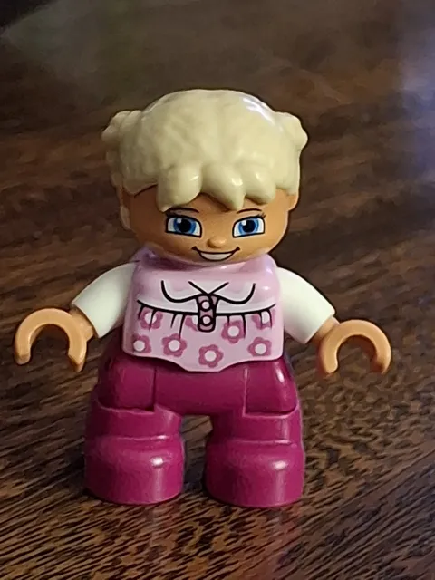 Lego Duplo Figure Blonde Hair Girl With Pink/Magenta Flower Shirt