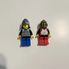 LEGO Castle Knights Black Red Breastplate Black Blue Chain Mail With Helmets
