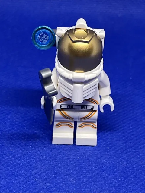 Lego Minifigure Space Port Astronaut cty Lunar Space Station