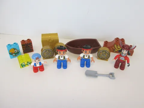 DUPLO Jake and The Neverland Pirates Figures Jake Captain Hook Cubby Boat 14 pcs