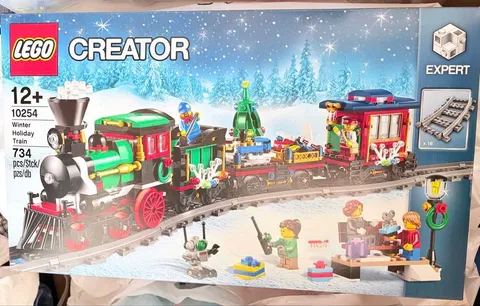 Unopened LEGO Winter Holiday Train 10254 LEGO blocks Christmas train Santa s rai