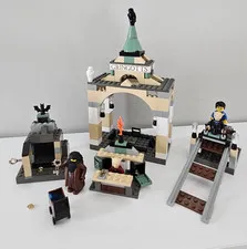 Lego 4714 Gringott's Bank Harry Potter Sorcerer's Stone 95% Complete Minifigures