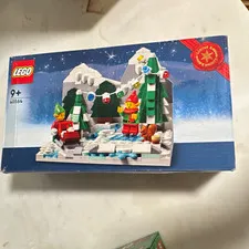 LEGO Seasonal Christmas: Winter Elves Scene 40564 372 pcs Age 9+ Limited Retired