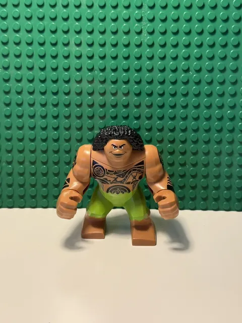 LEGO Disney BIG-FIG Maui Minifigure Set 41150 RARE - (GREAT CONDITION)