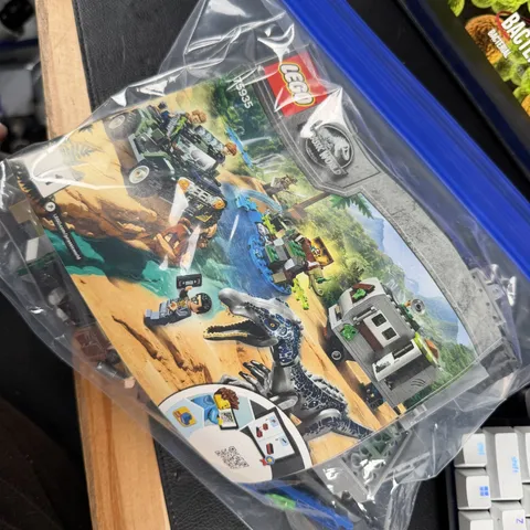 LEGO Jurassic World 75935 Baryonyx Face-Off The Treasure Hunt 100% Complete
