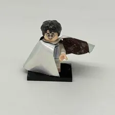 Lego Minifigure 71022 Collectible Harry Potter Harry Potter in Pajamas