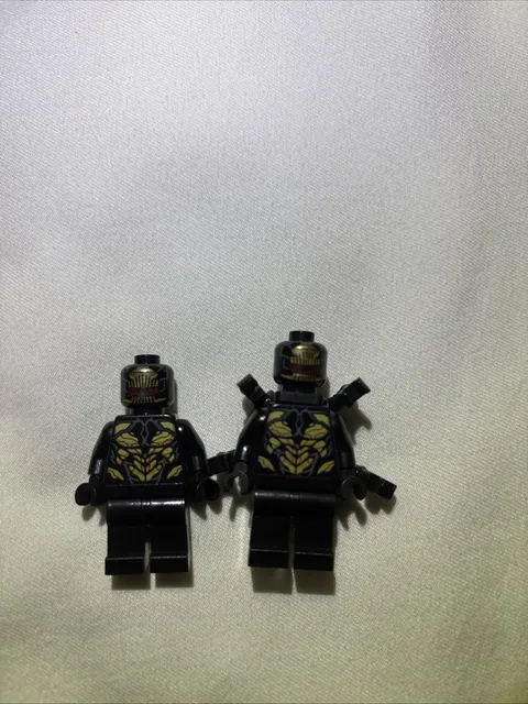LEGO Marvel Avengers sh505 Outrider Extended Arms Great Condition - lot of 2
