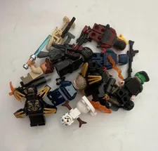 LEGO Minifigure Lot w/ Accessories Weapons Guns Lightsabers