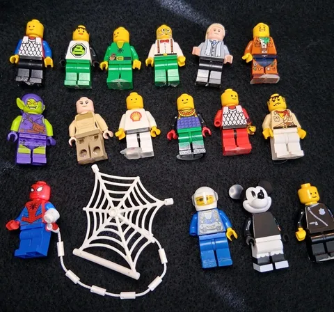 Lego Minifigures Assorted Mixed Lot Of 16 Spiderman Mickey Mouse