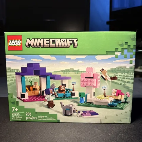 LEGO Minecraft: The Animal Sanctuary (21253) NEW SEALED