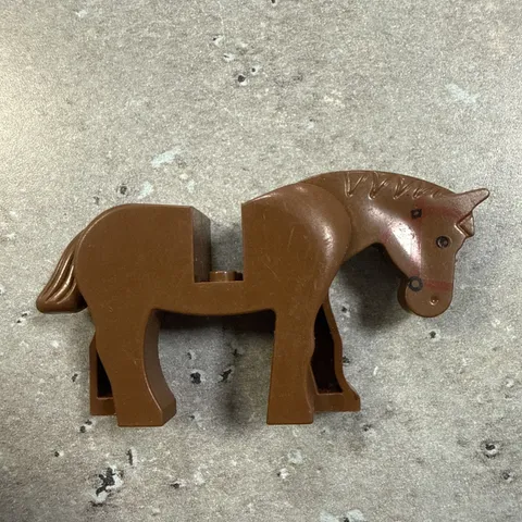 LEGO BROWN HORSE. RED BRIDLE. MOVABLE HEAD