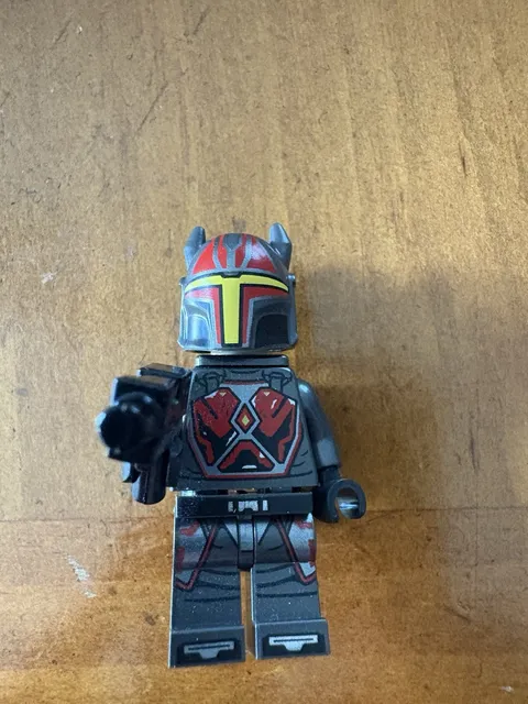 LEGO Star Wars Gar Saxon Minifigure sw1162 Mandalorian Starfighter 75316 Jetpack