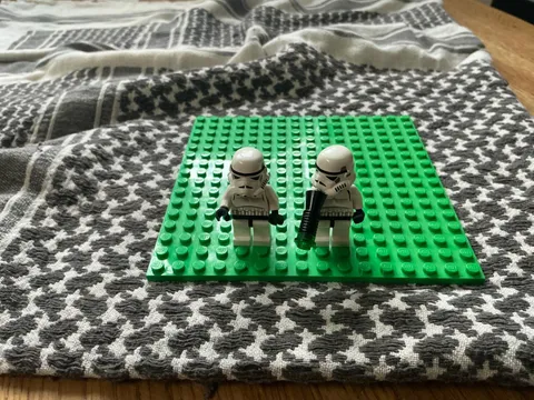 2 Star Wars LEGO® 2006 Imperial Stormtroopers yellow heads Minifigures