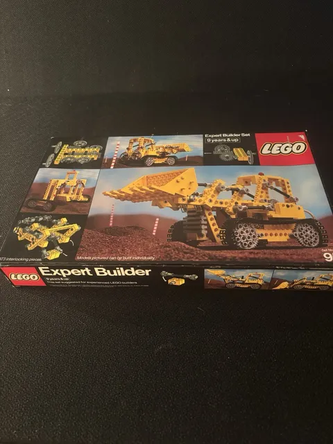 LEGO Expert Builder 951 Bulldozer NEW!Front-End Tracked Bucket Loader Technic