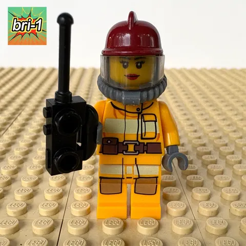 LEGO City, Fire: Fireman RADIO, cty0304, 853378 PACK  2012 YELLOW ORANGE, FEMALE