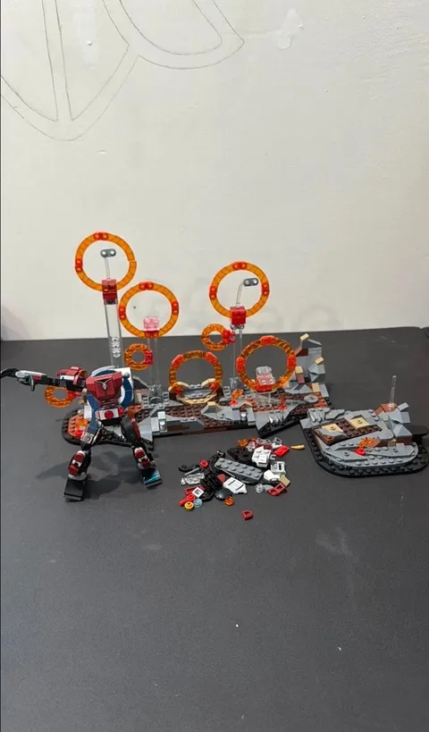LEGO Marvel Iron Man Hall of Armor 76125 Bulk Lot Pieces Parts Minifigures