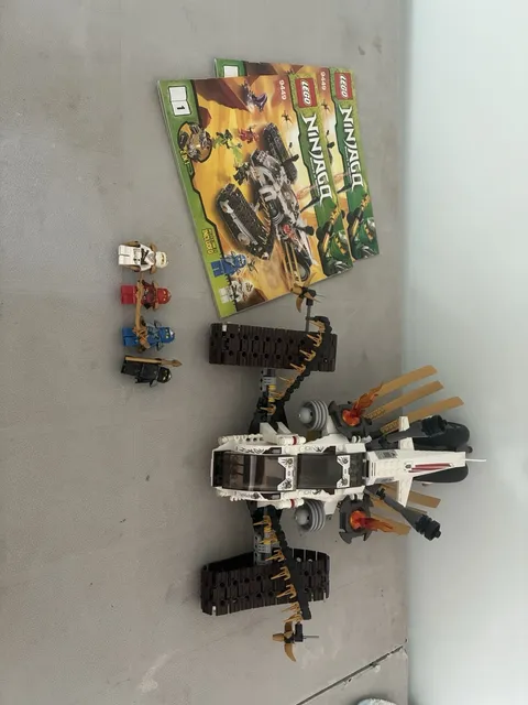 LEGO Ninjago 9449: Ultra Sonic Raider