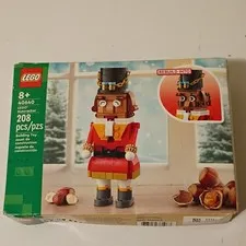 LEGO 40640 Nutcracker Complete Set 208 pcs Rebuildable, Ages 8+ Iconic