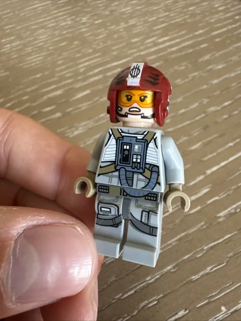 LEGO Sandspeeder Pilot STAR WARS Minifigure