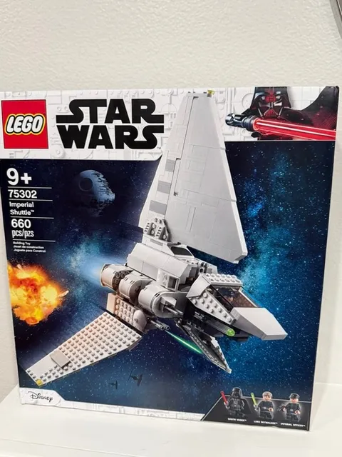LEGO Star Wars Imperial Shuttle Set 75302, 660 Pieces, Darth Vader NIB