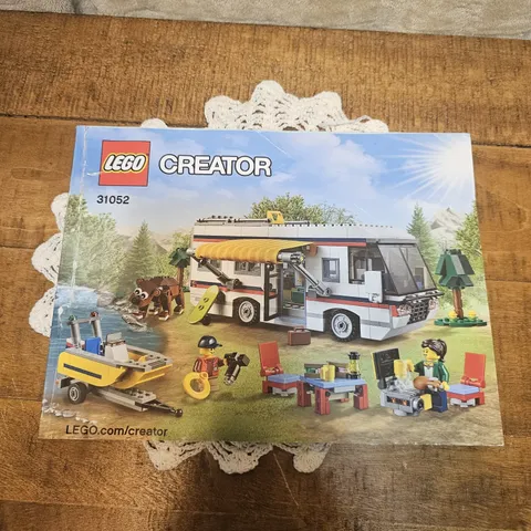 LEGO CREATOR VACATION GETAWAYS 31052 Instruction Book Guide Only