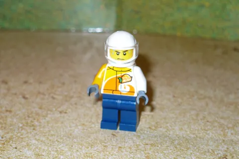 LEGO City Helicopter Pilot Vita Rush Mini Figure Replacement  (T1)