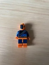 LEGO Deathstroke Minifigure sh0194 from 76034