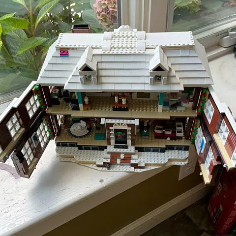 LEGO Ideas 21330 Home Alone House Complete Set Retired 3955 pcs Age 18+ (2021)