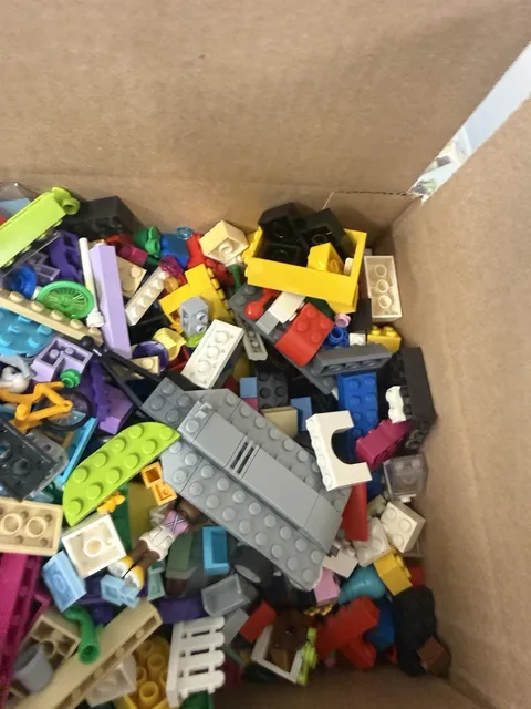 LEGO 5 Pounds lbs Random Parts Pieces  Blocks Bulk Lot