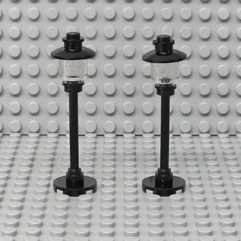 Lot of 2 Lego Street Light Pole Lamp Trans-Clear Globe Round Base City Town