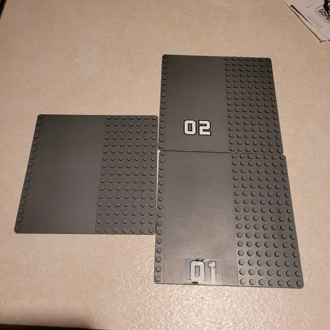 Lego 51595 Flat Baseplate Gray Replacement Part 2 Pieces plus extra