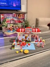 LEGO Friends 3061 City Park Cafe Complete w/ Instructions & Original Box Retired
