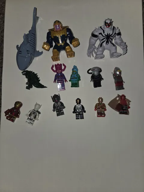 Coustom Lego Mixed Lot Assorted Minifigures & Accessories Plastic Minifigure
