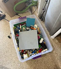 LEGO Bulk Mixed Lot Bricks 30+ Pounds- Pre Owned (Also Comes with Lego Book)