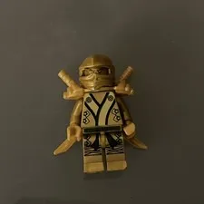 LEGO Gold Ninja Minifigure w/ Helmet & Back Swords Accessories