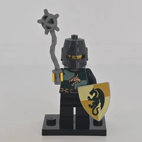 Lego Kingdoms Dragon Knight Quarters Minifigure with Mace and Shield