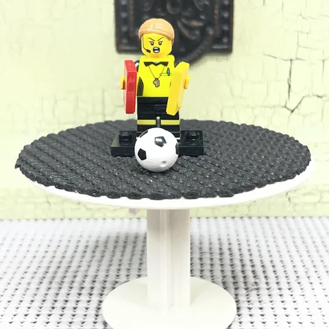 Football Referee  CMF Series 24 Minifigure Lego (Complete Set, with stand) Read!