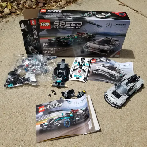 LEGO Speed Champions Mercedes-AMG F1 W12 E Project One 76909 INCOMPLETE