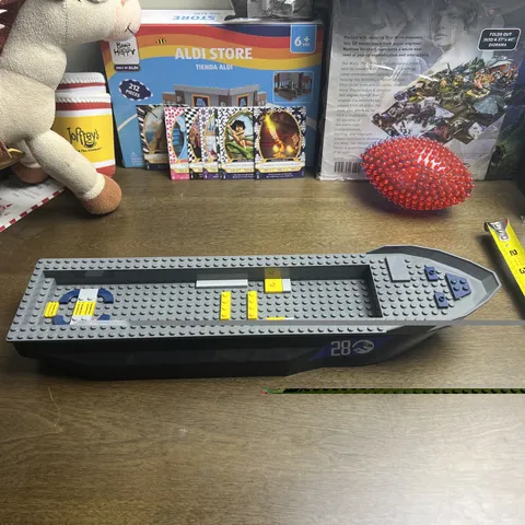 LEGO Jurassic World: Baryonyx Dinosaur Boat Escape (76942) Boat Hull