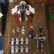LEGO Star Wars Ahsoka's Jet With Minifigures Lot Clone Wars. NO STICKERS