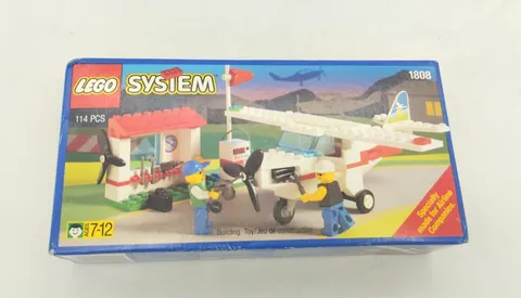 LEGO 1808 Light Aircraft and Ground Support MISB NEW NEW Classic Town System