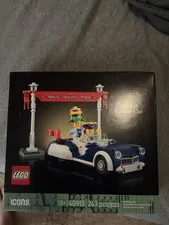 LEGO Icons Vintage Parade Car 40913 Building Set, 243 Pieces, Ages 18+