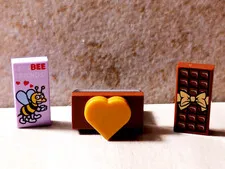 New LEGO Holiday Candy Card Love Relationship Forever Best Friends Bee Bumblebee