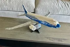 LEGO Advanced Models: Boeing 787 Dreamliner (10177)