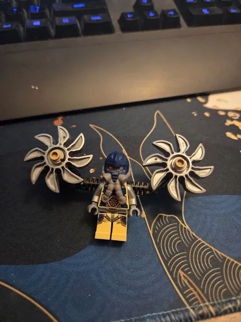 Lego Ultra Agents Minifigure - Psyclone 70164 Hurricane Heist Parachute