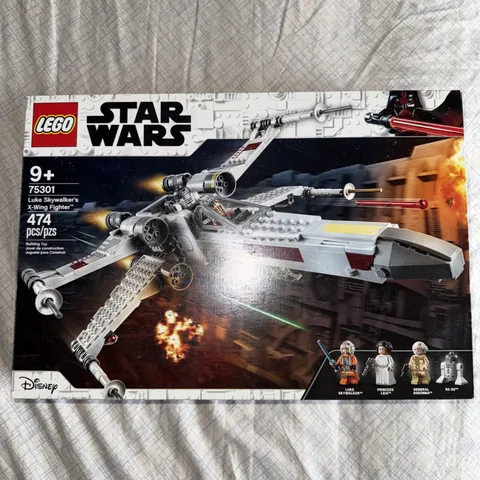 Both LEGO Star Wars: Luke Skywalker's X-Wing Fighter (75301) and Mini (30654)