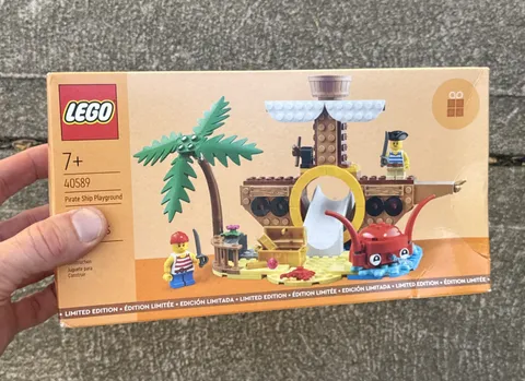 LEGO Promotional: Pirate Ship Playground (40589)