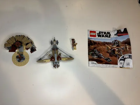 Lego Star Wars - Trouble on Tatooine Set #75299 - 70% Complete