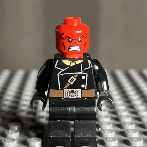 Lego Red Skull Minifigure Marvel Super Heroes Avengers Assemble 76017 sh0107 1O